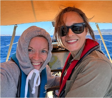 Kath and T sailing on Caladh